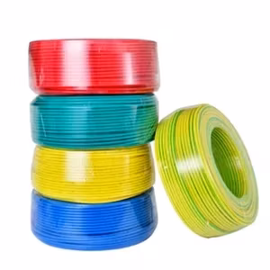 450/750V 2.5mm2 4mm2 6mm2 10mm2 16mm2 Filo di rame multicore Filo elettrico in PVC Filo flessibile e cavo da costruzione H07V